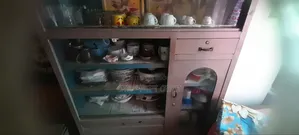 স্টিলের শোকেস বিক্রি করা হবে