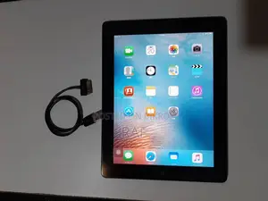 Apple iPad 3 Wi-Fi 16 GB Black