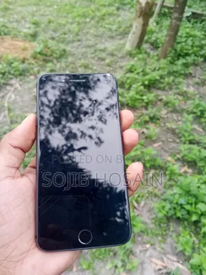 Apple iPhone 8 Plus 64 GB Black