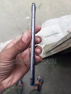 Apple iPhone 8 Plus 64 GB Black