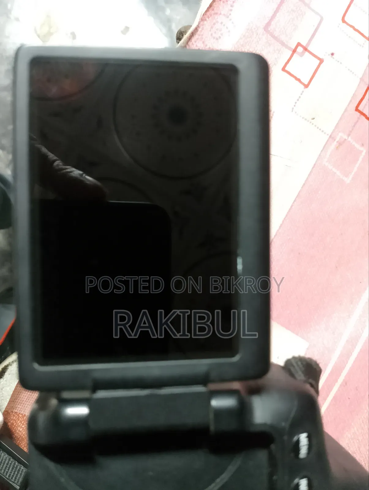 Camera is like brand new, selling because I am busy with work