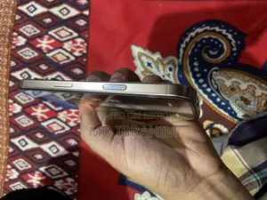 অ্যাপল আইফোন ১৬ প্রো ১২৮ জিবি