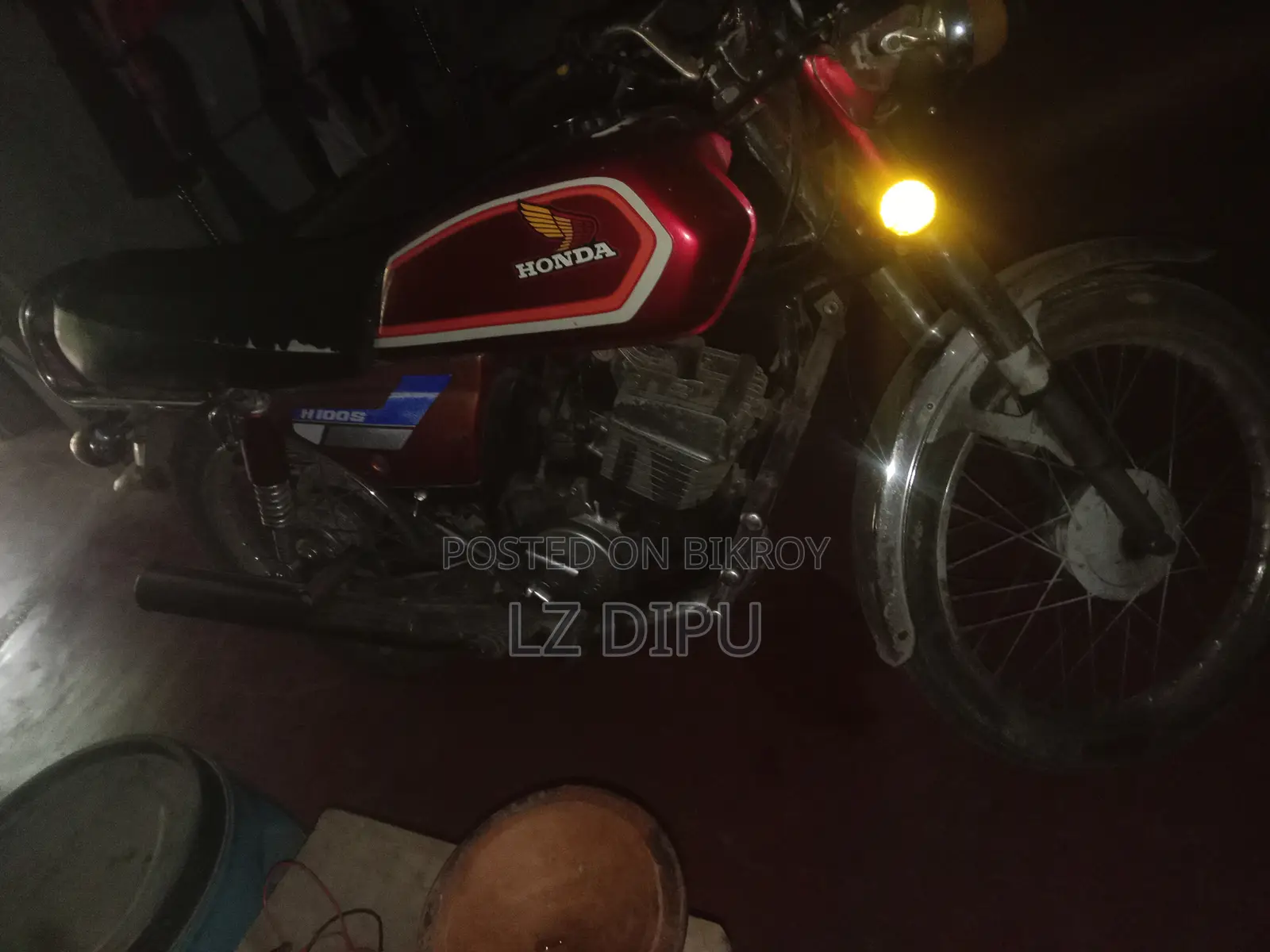 Honda CB 2018 Red
