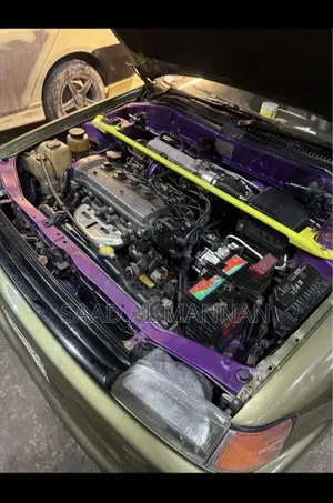 Toyota Starlet 1992 Gold