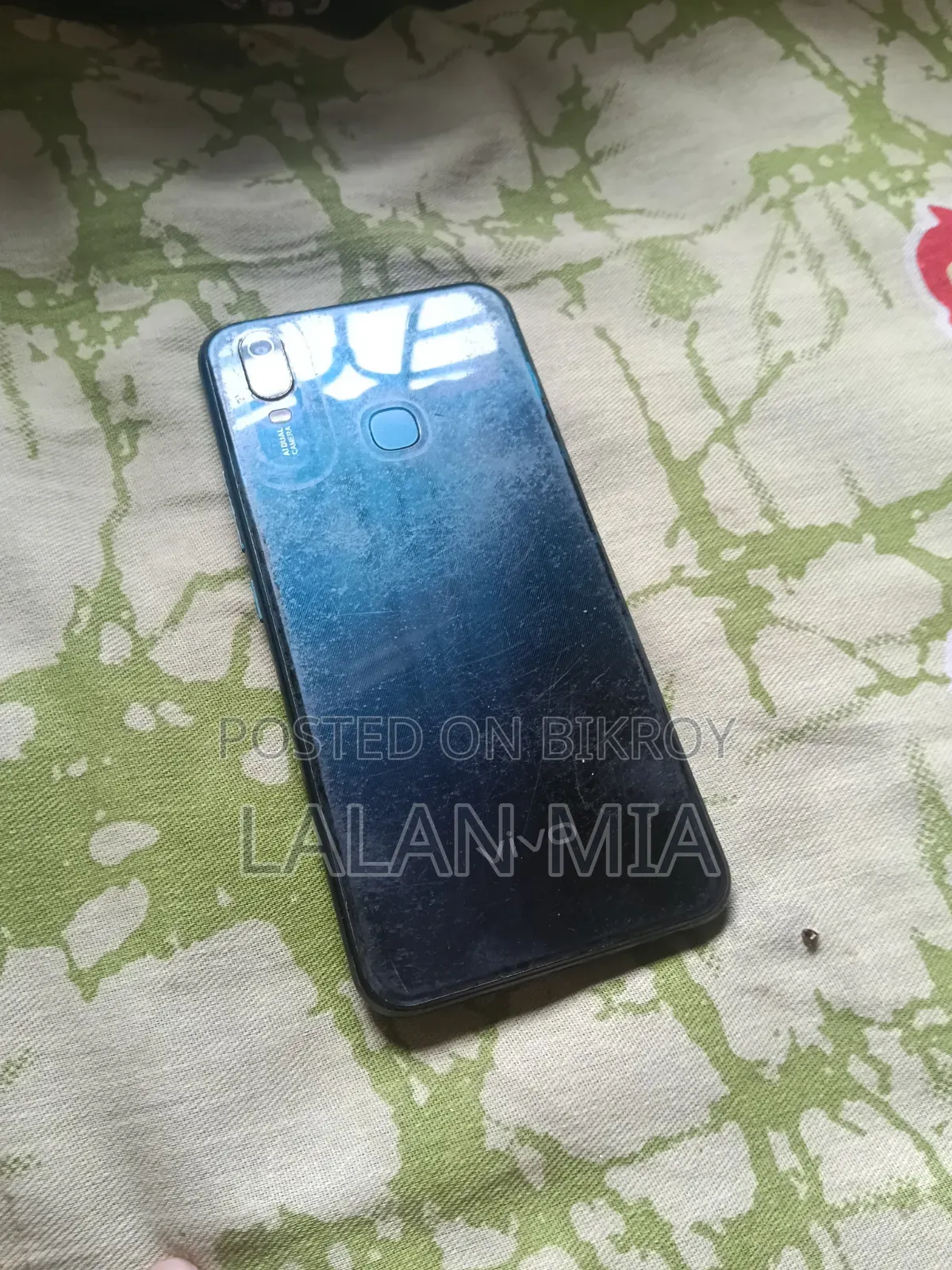 Vivo Y11 32 GB Blue