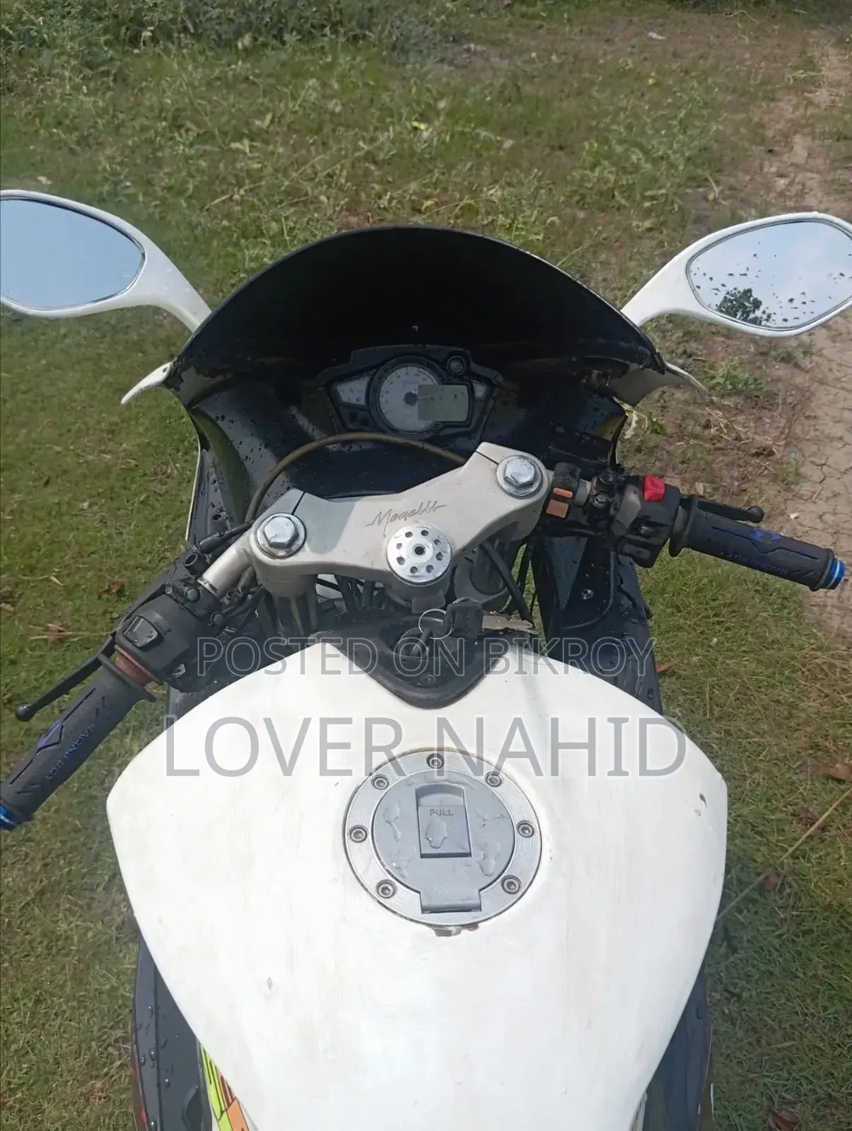 American Ironhorse Chopper 2015 White