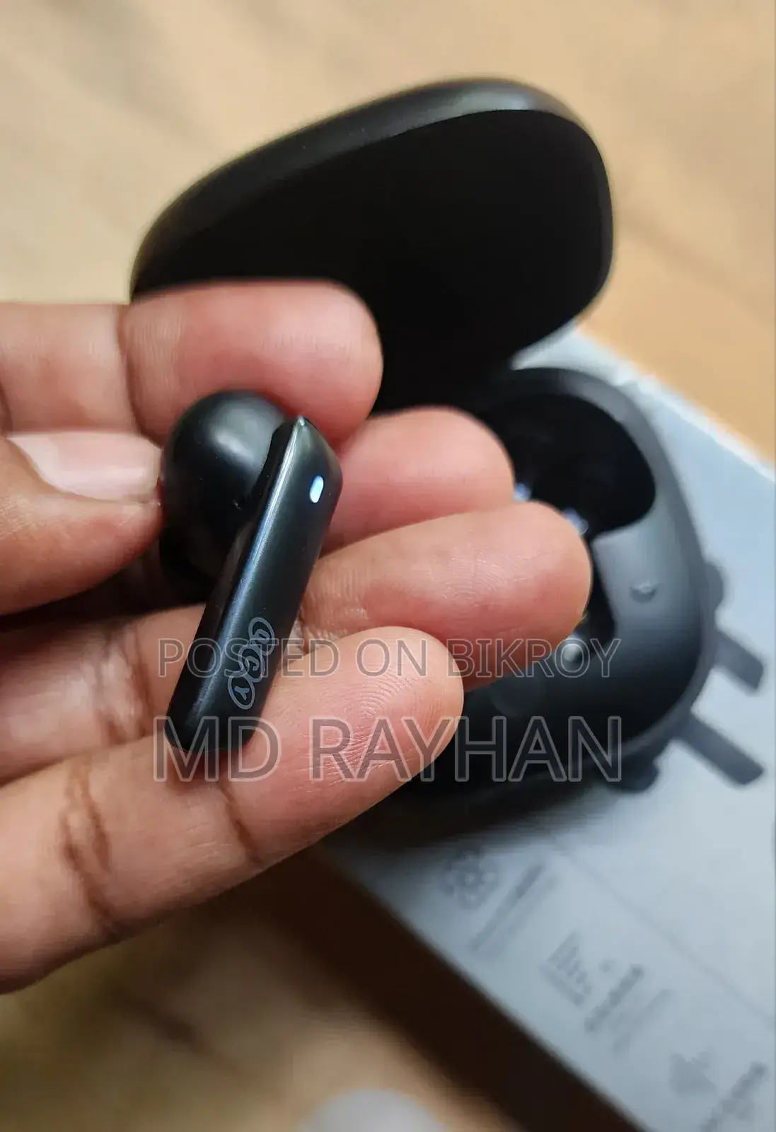 কিউসিওয়াই মেলোবাডস এএনসি ৬ মাইক