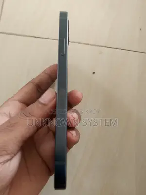Apple iPhone 12 64 GB Black