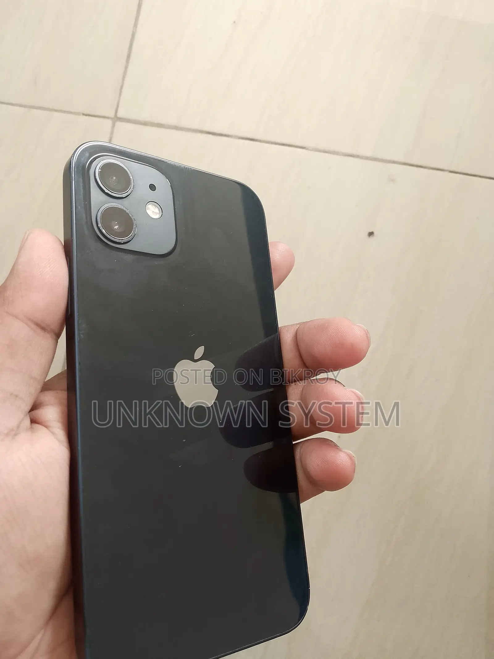 Apple iPhone 12 64 GB Black