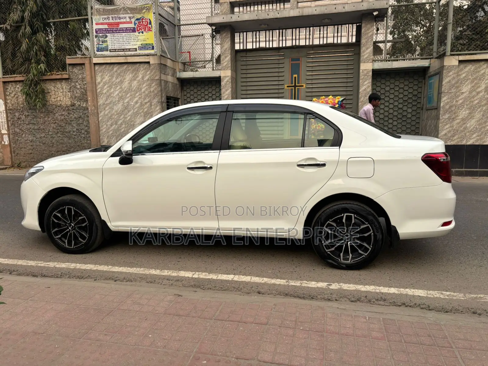 Toyota Axio 2017 White