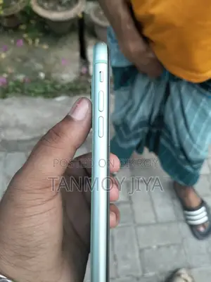 Apple iPhone 11 128 GB Green