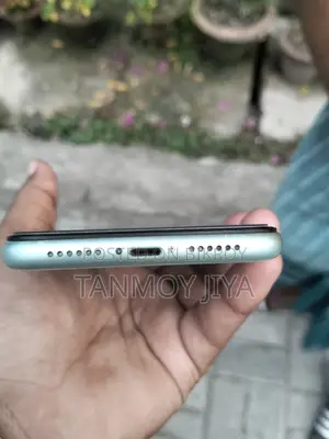 Apple iPhone 11 128 GB Green