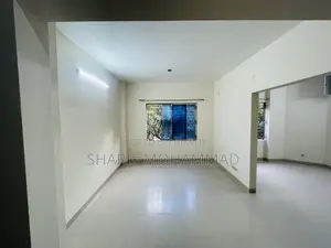 3bdrm Apartment for rent
