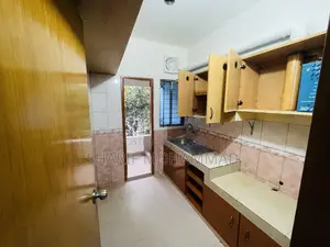 3bdrm Apartment for rent
