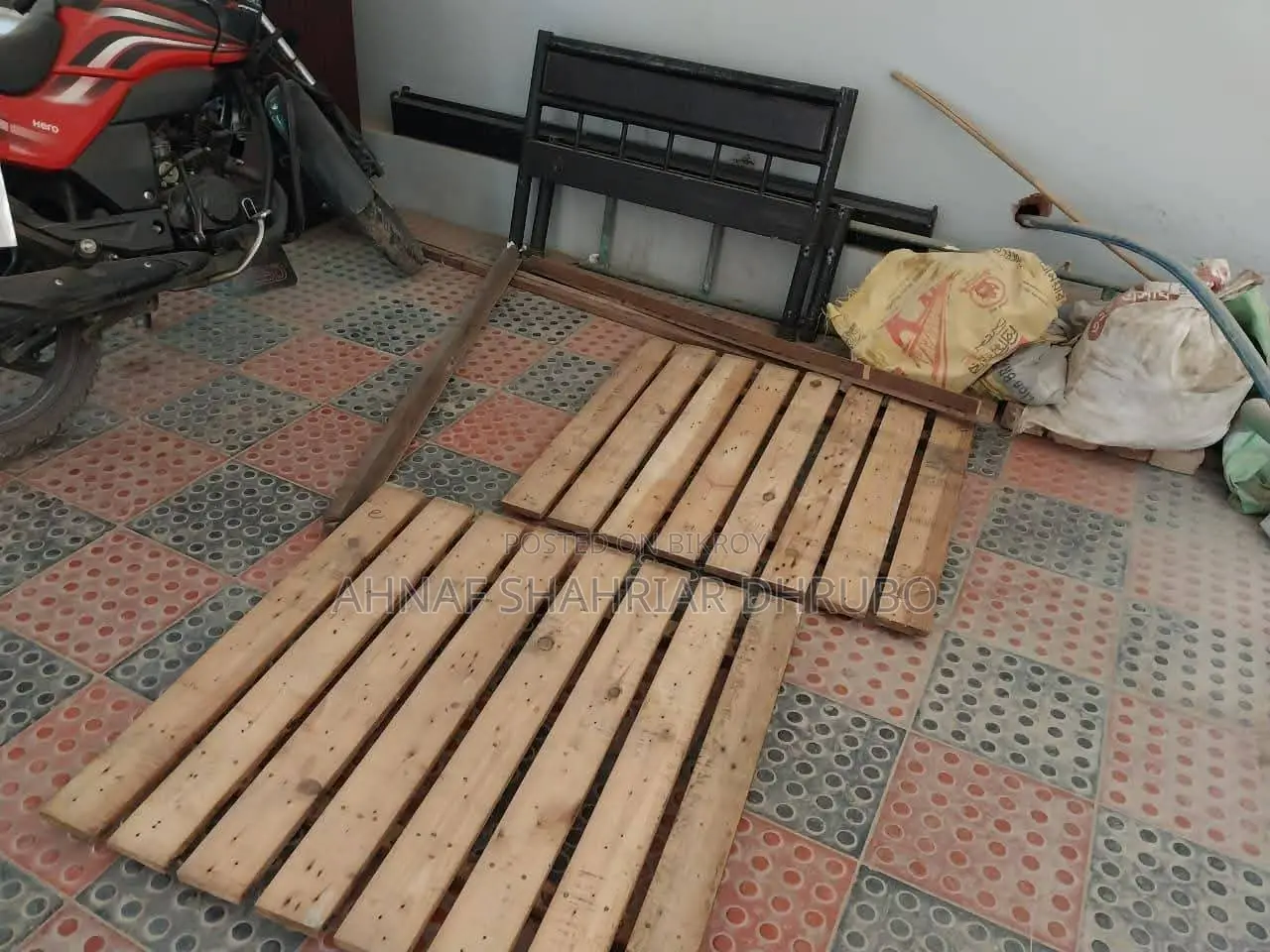 Single Bed for Sale