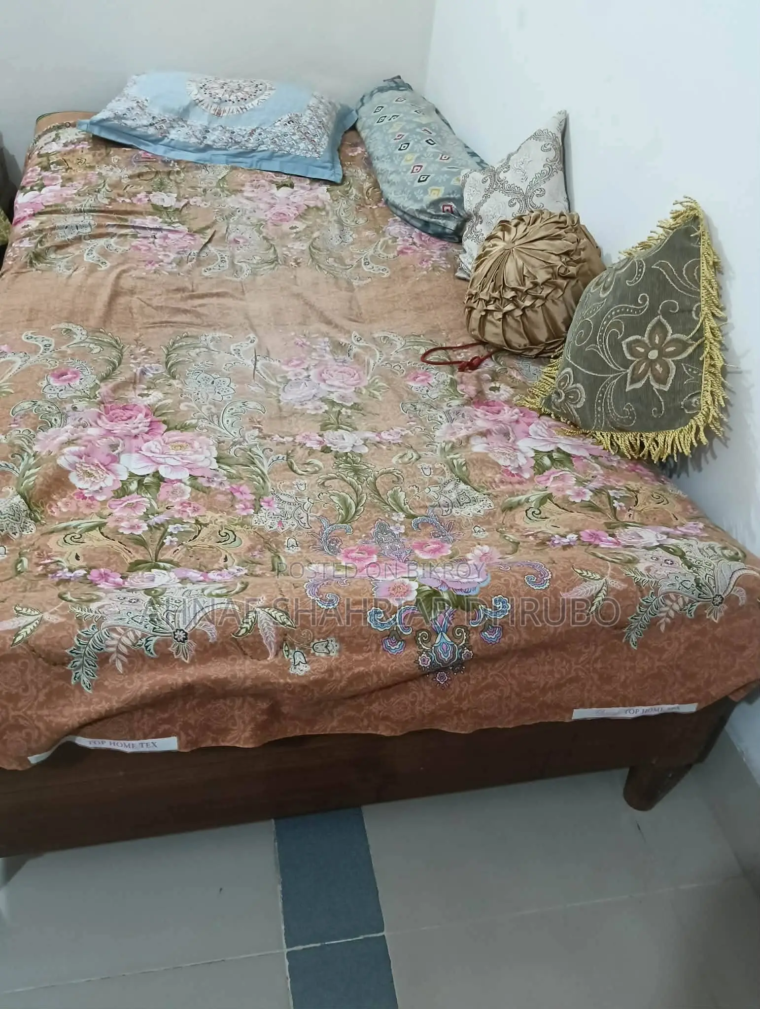 Single Bed for Sale