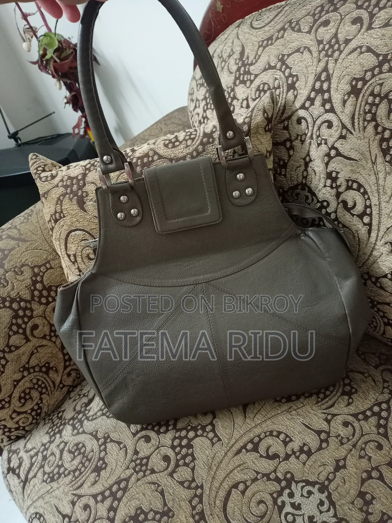 Arong Leather Bag