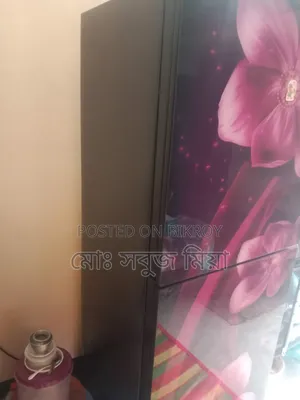 একদম নতুনের মতো ৫ মাস ব্যবহার করা হইছে এখনো একটা কিস্তি বাকি আছে