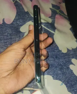 Vivo Y11 32 GB Blue