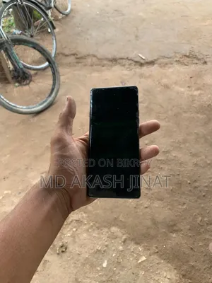 Tecno Camon 40 Pro 4G 256 GB Silver