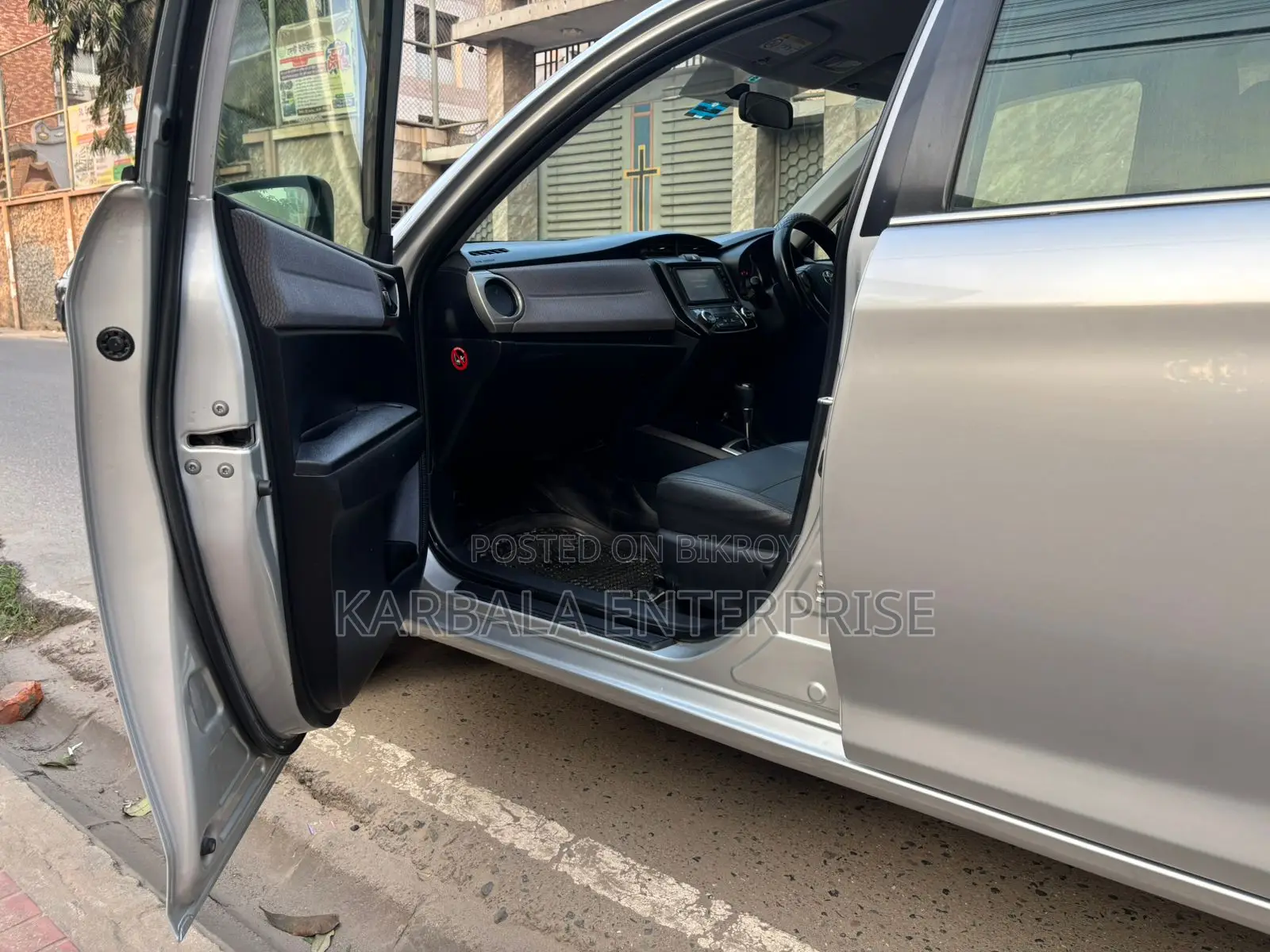Toyota Axio 2014 Silver