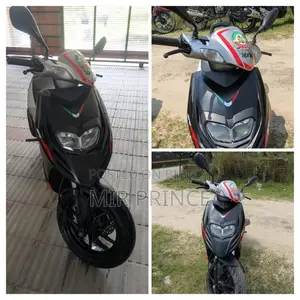 এপ্রিলিয়া এসআর ২০১৮ সিলভার