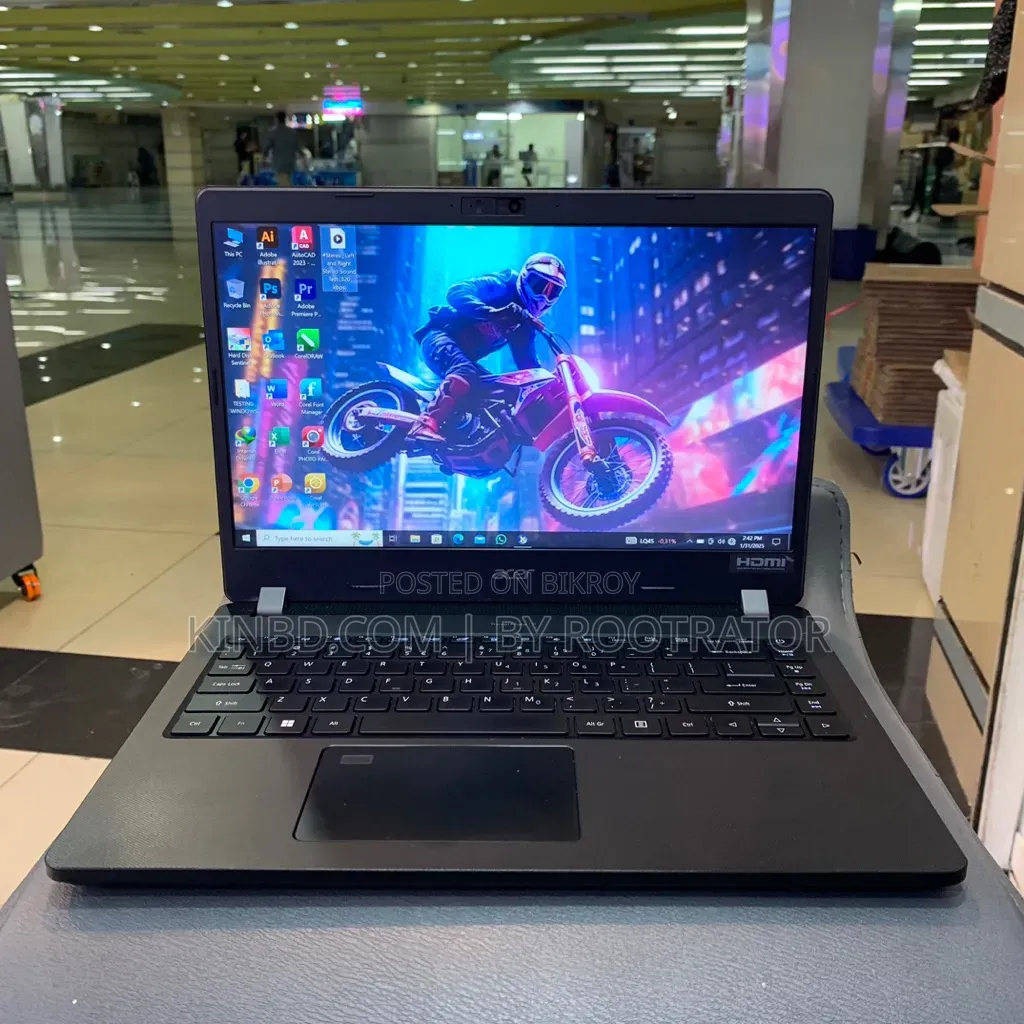Laptop Acer TravelMate P243 8GB Intel Core I5 SSD 256GB