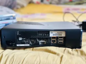 Xbox 360 S Slim Console (Model 1439) – Excellent Condition