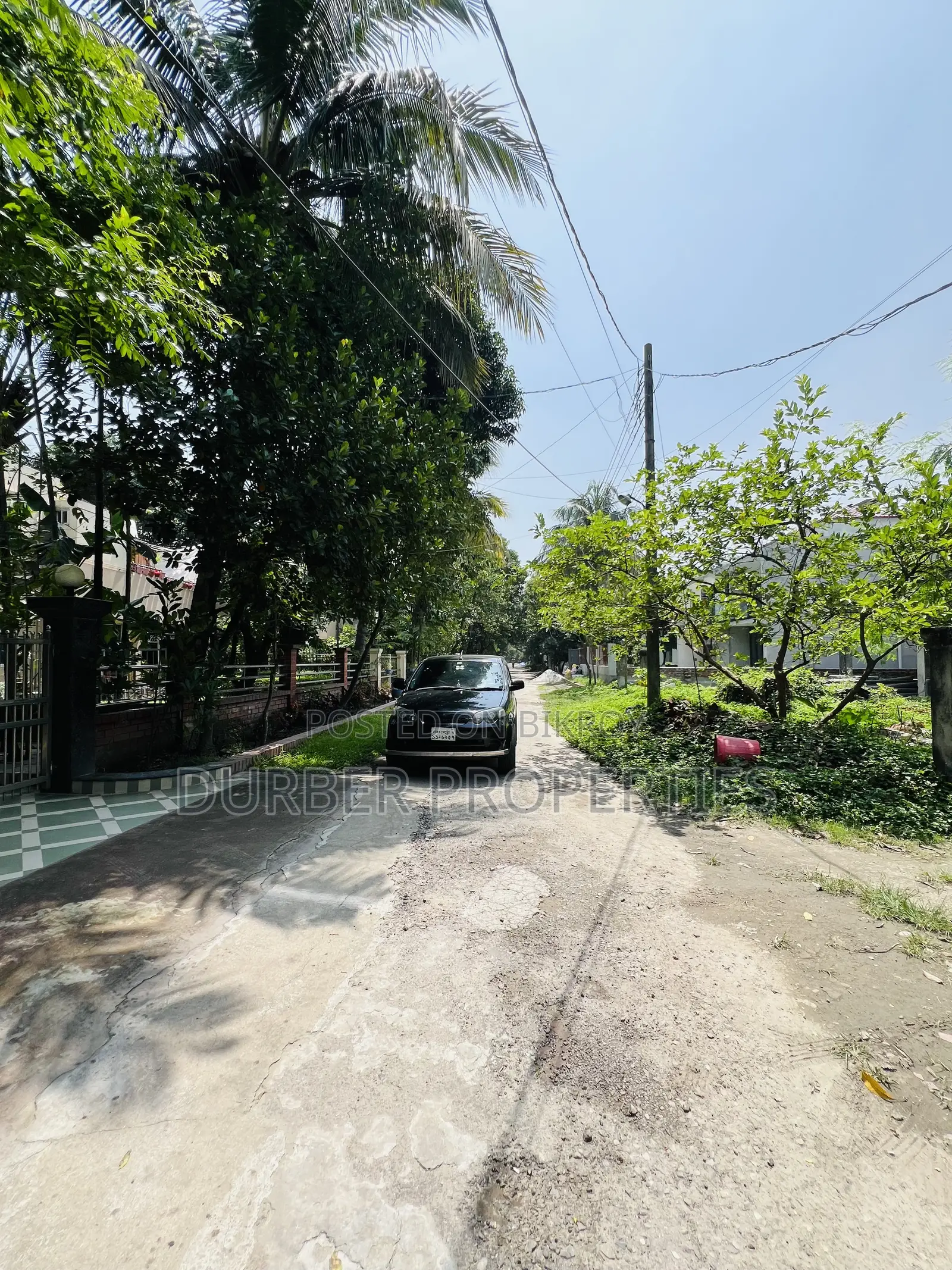 5bdrm Duplex in Pink City Phase-1, Basundhara for sale