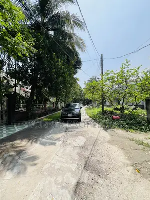5bdrm Duplex in Pink City Phase-1, Basundhara for sale