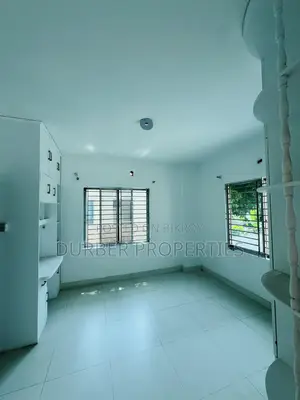 5bdrm Duplex in Pink City Phase-1, Basundhara for sale