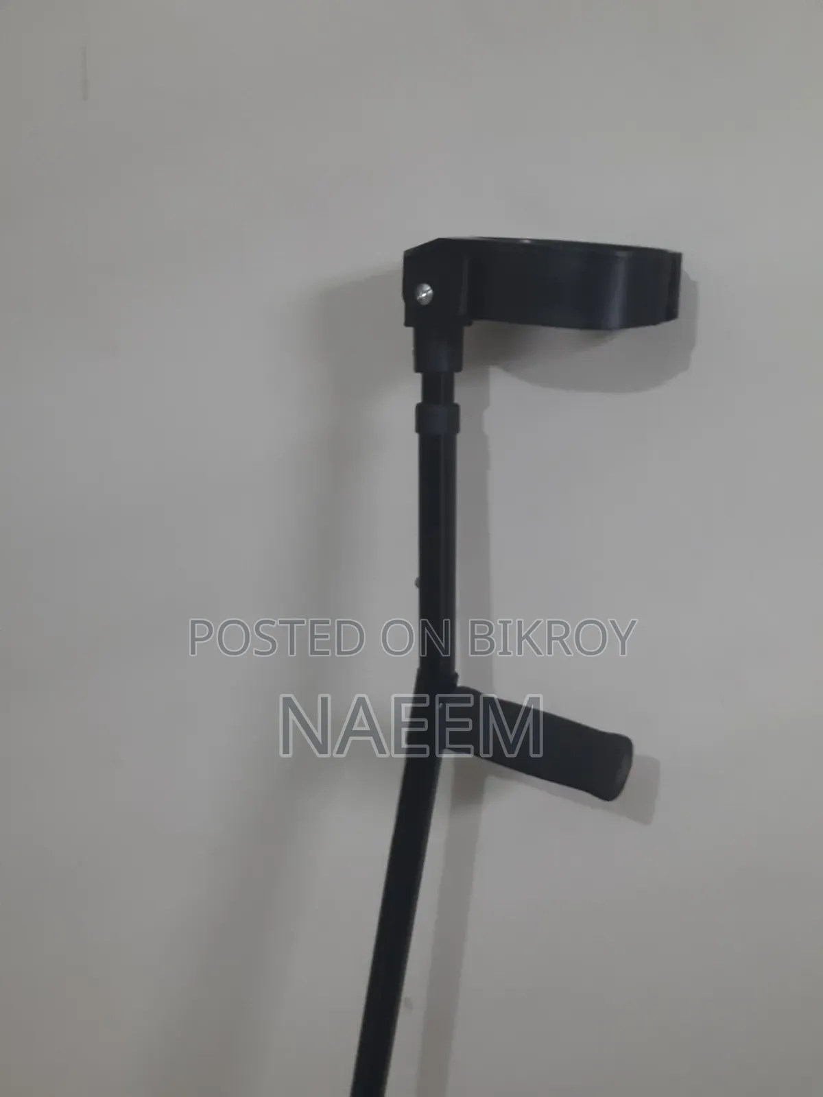 Hand Crutch