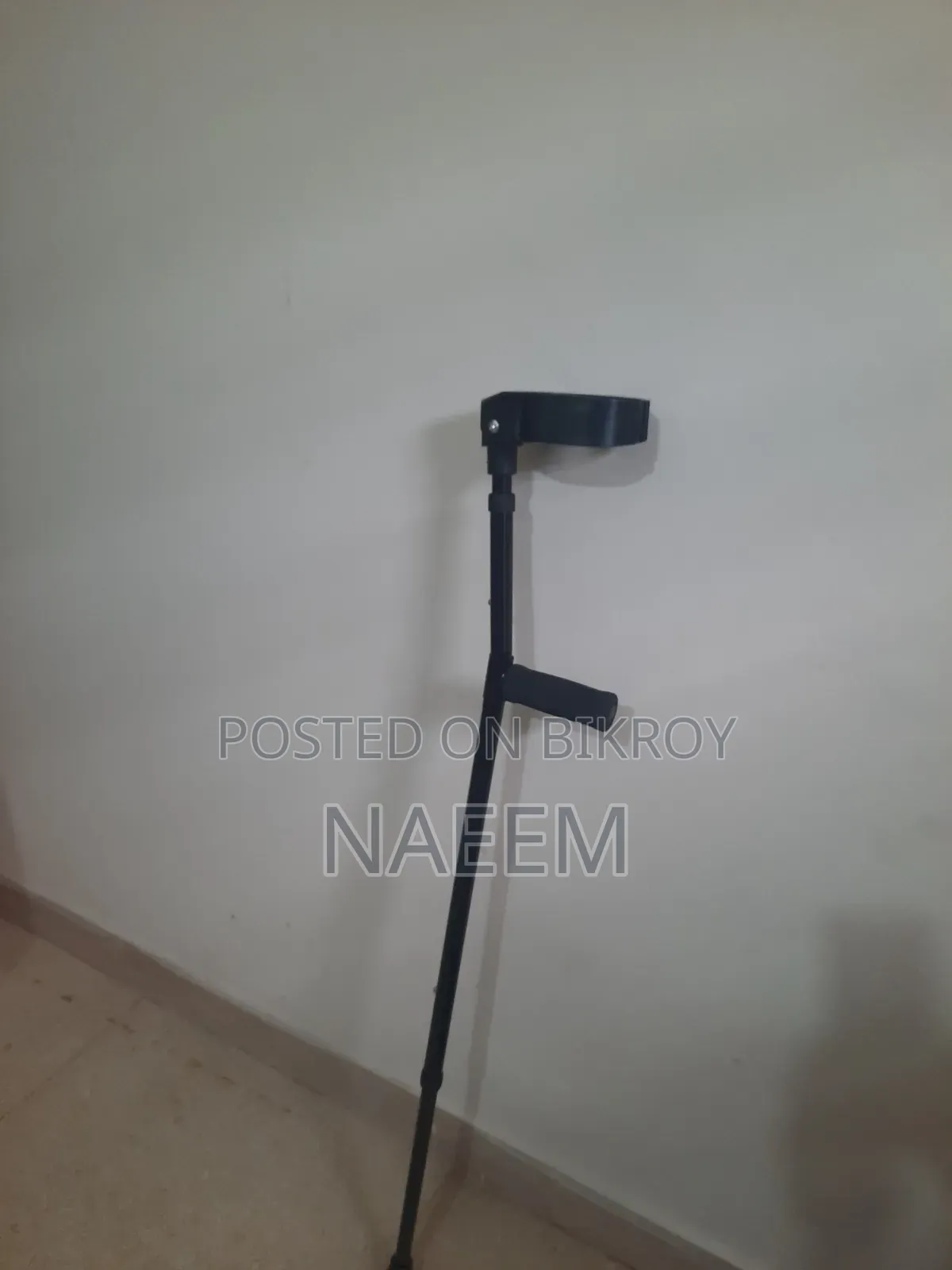 Hand Crutch