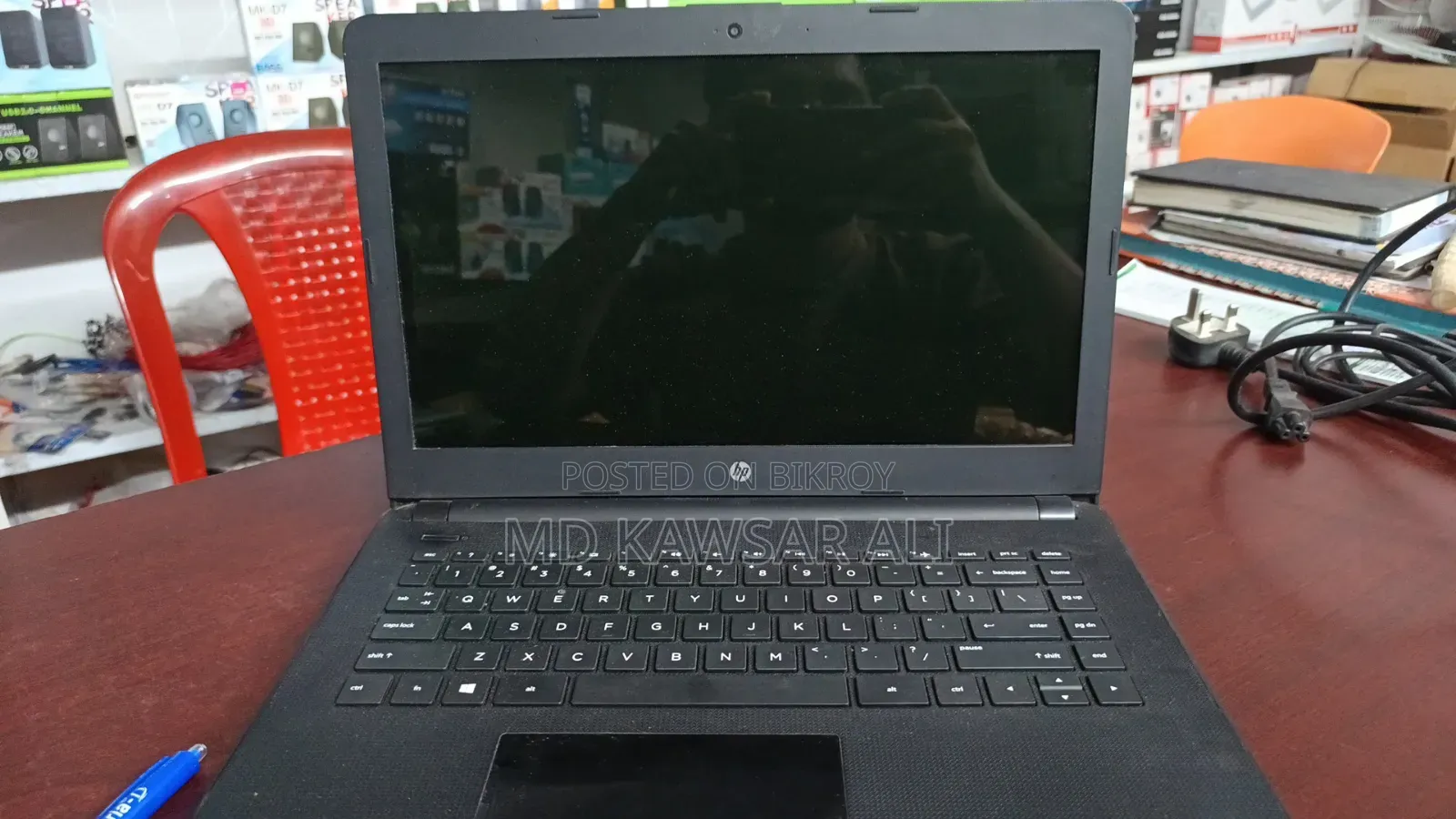 Laptop HP 14-Dq1025cl 4GB AMD SSD 128GB