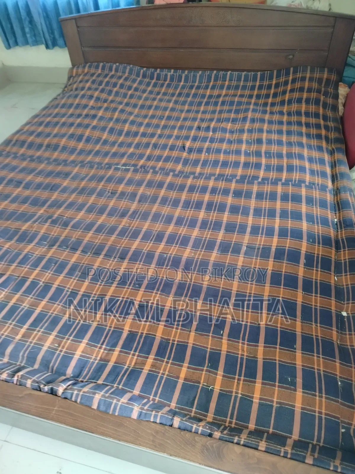 Mahogany Wood Bed for Urgent Sale