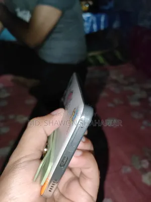 Vivo iQOO 10 256 GB Orange