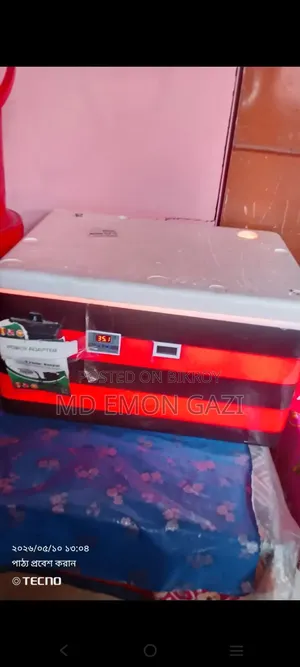 ইনকিউবেটর মেশিন ৮০-১০০ ডিমের