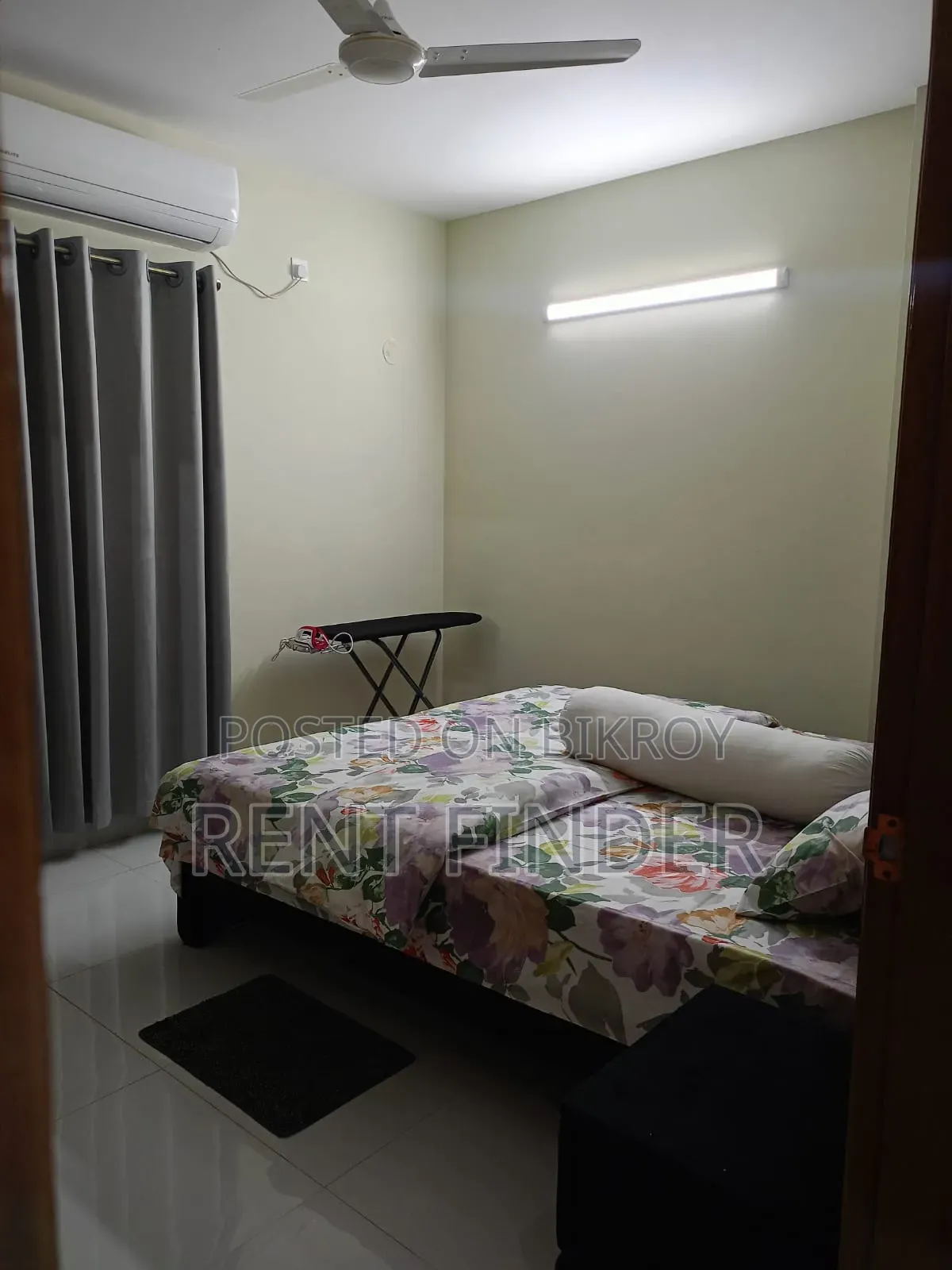 গুলশানে ভাড়ার জন্য ফার্নিশড ৩ বেডরুমের অ্যাপার্টমেন্ট