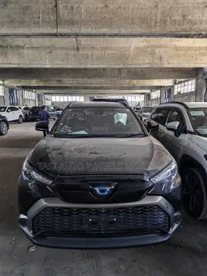 Toyota Corolla Cross 1.8 Hybrid FWD 2022 Black
