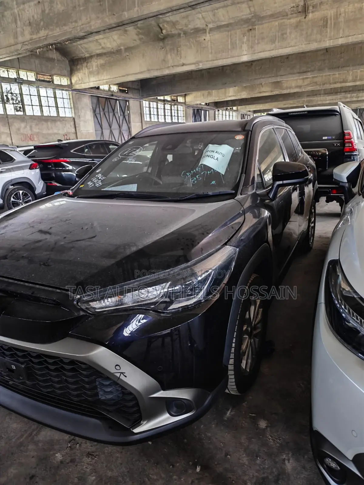 Toyota Corolla Cross 1.8 Hybrid FWD 2022 Black