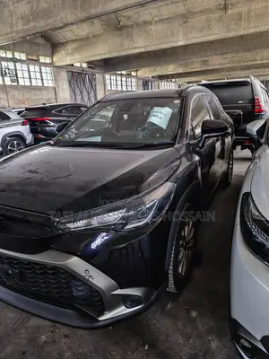 Toyota Corolla Cross 1.8 Hybrid FWD 2022 Black