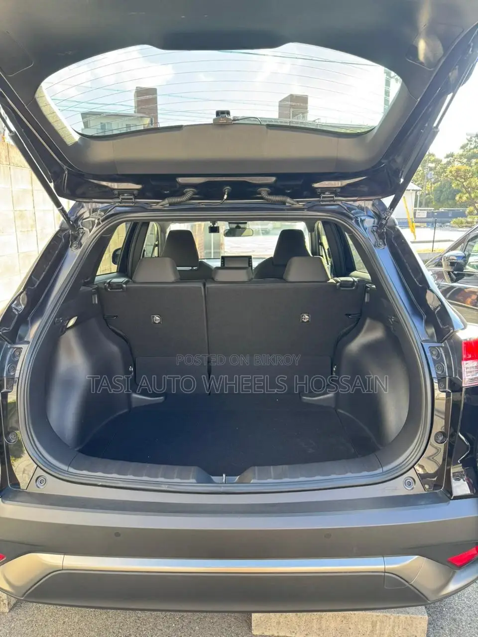 Toyota Corolla Cross 1.8 Hybrid FWD 2022 Black
