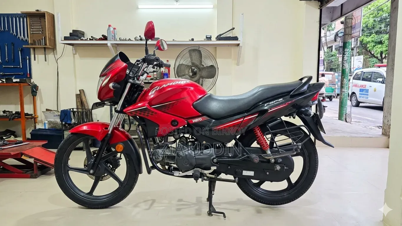 Hero Glamour BS3 2016 Red