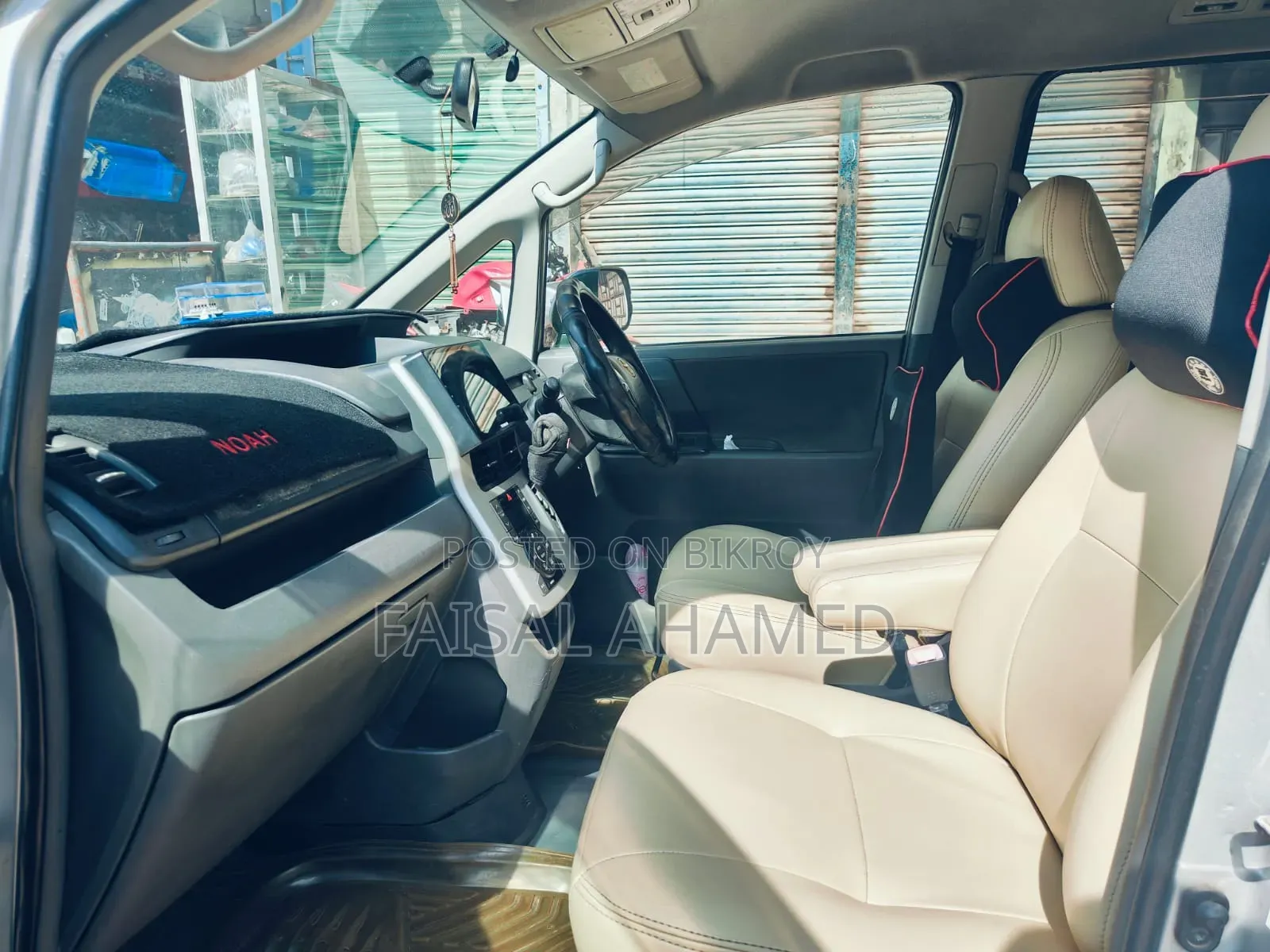 Toyota Noah 2007 Silver