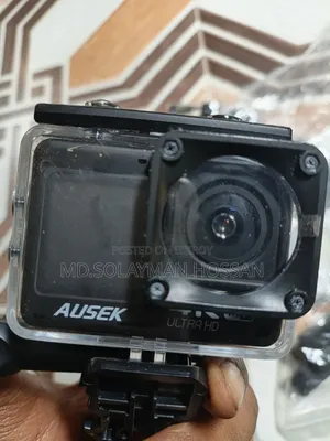 একদম নতুন কন্ডিশনে ক্যমেরা