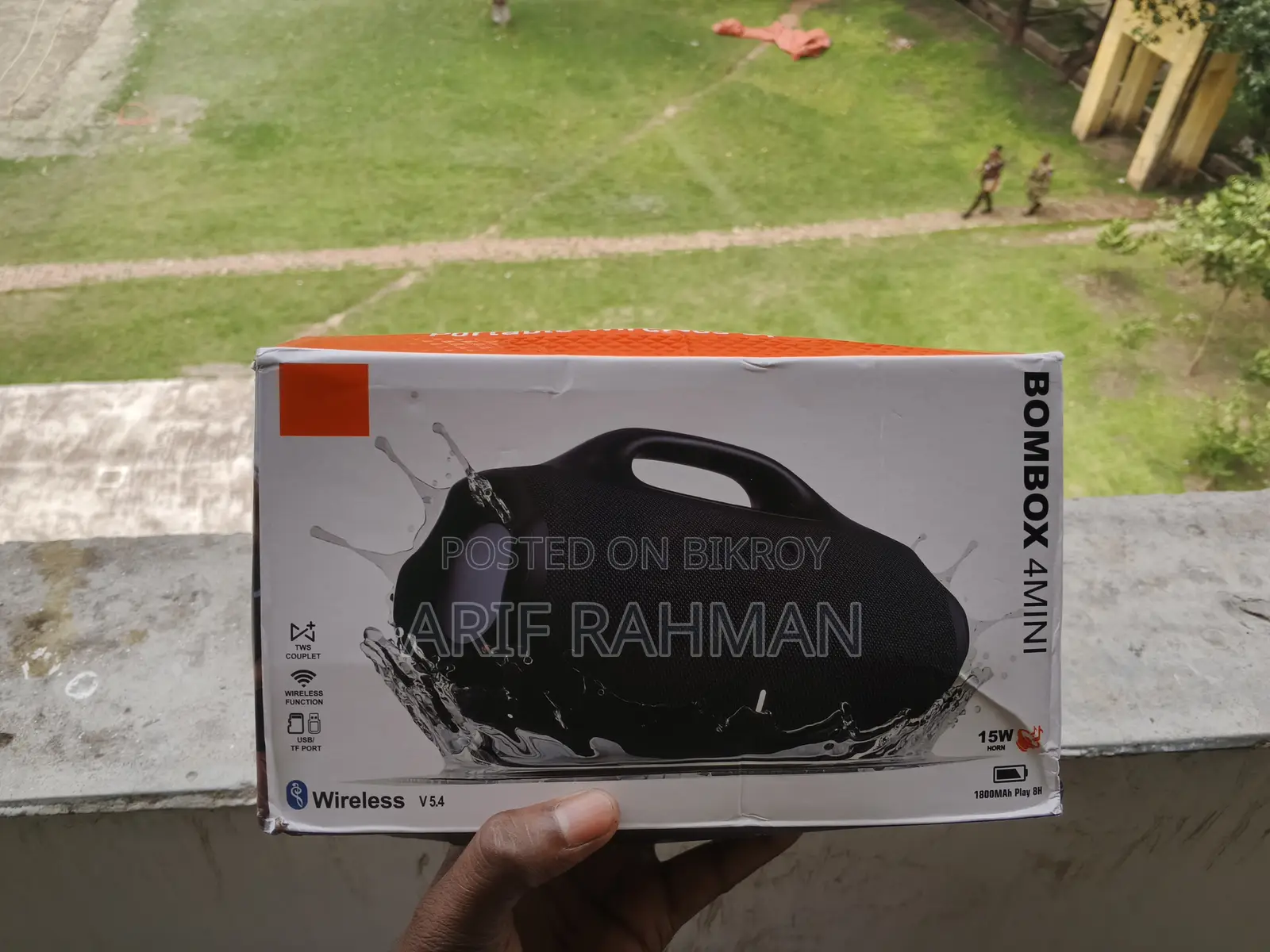 JBL Boombox 4 Mini