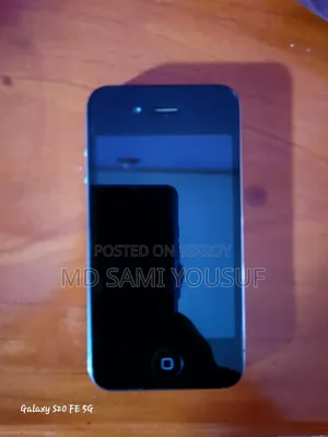 Apple iPhone 4 8 GB Black