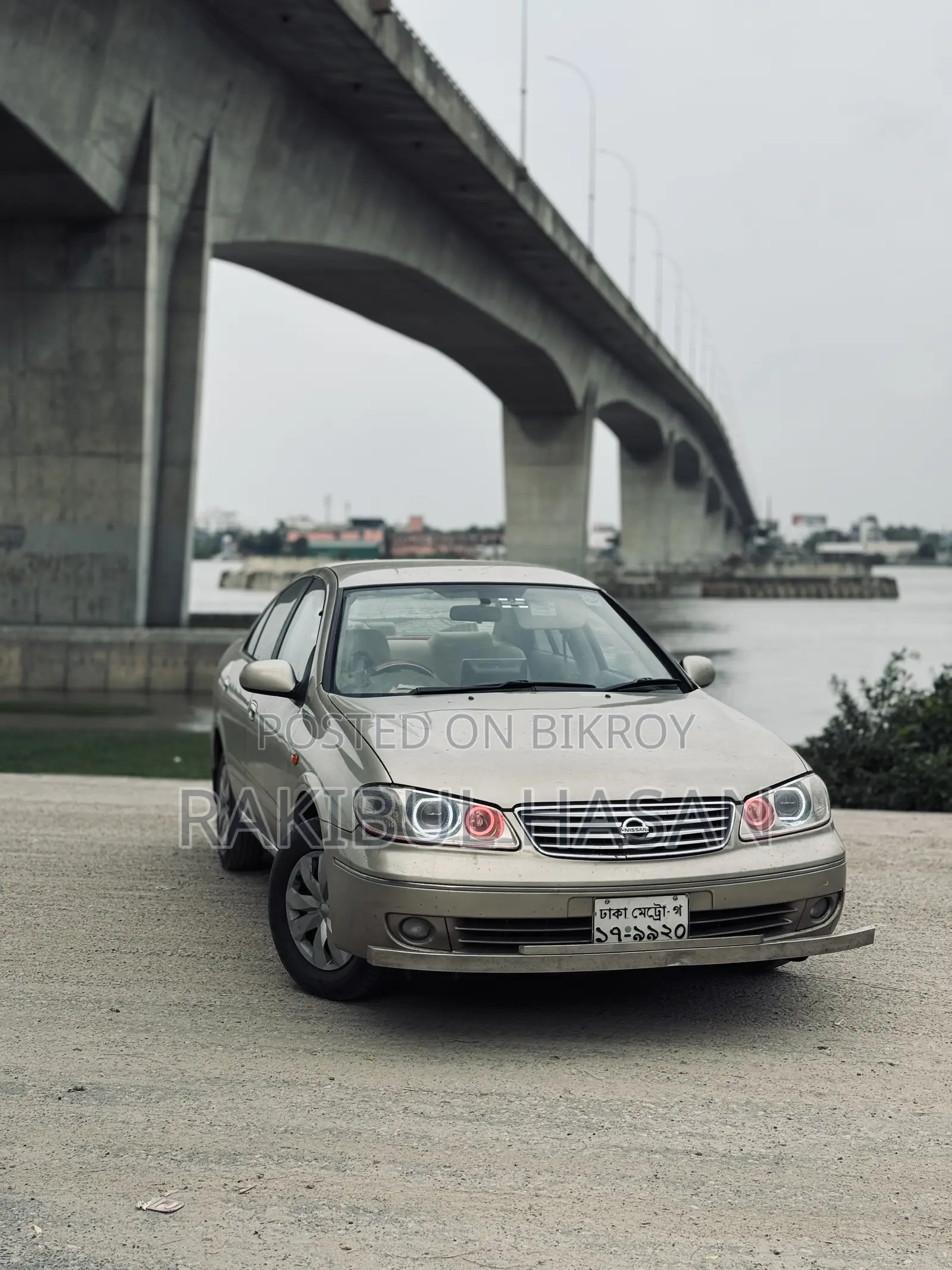 Nissan Sunny 2005 Gold