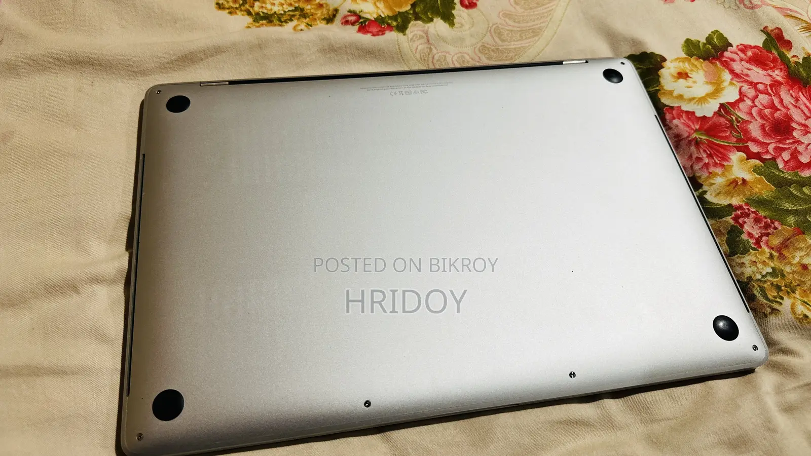 Laptop Apple MacBook Pro 2017 16GB Intel Core I7 SSHD+SSD 512GB