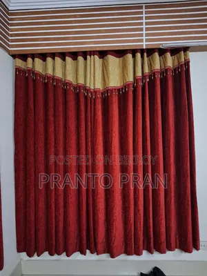 খুবই আকর্ষণীয় ডিজাইনার পর্দা